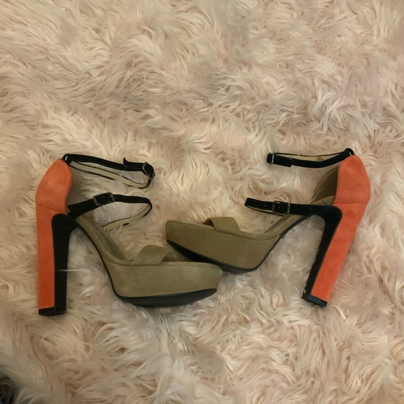 Free People Shoes - Free People Color Block Tan And Orange Suede Heels Ankle Strap Platform Sandals